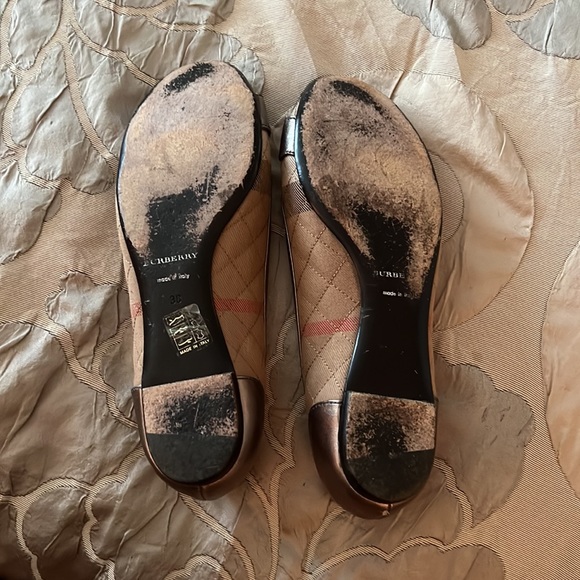 Burberry ballet flats size 38 - Picture 11 of 15